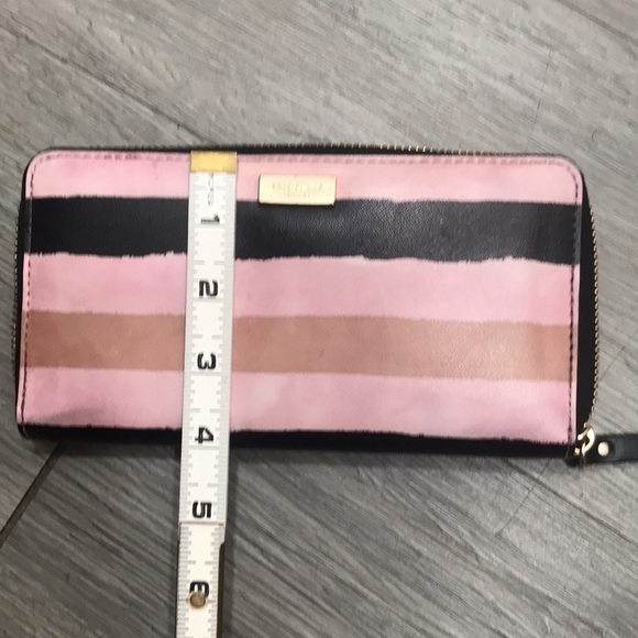 Kate Spade Grant Street Grainy Vinyl Neda Pink & Black Wallet - Picture 12 of 13